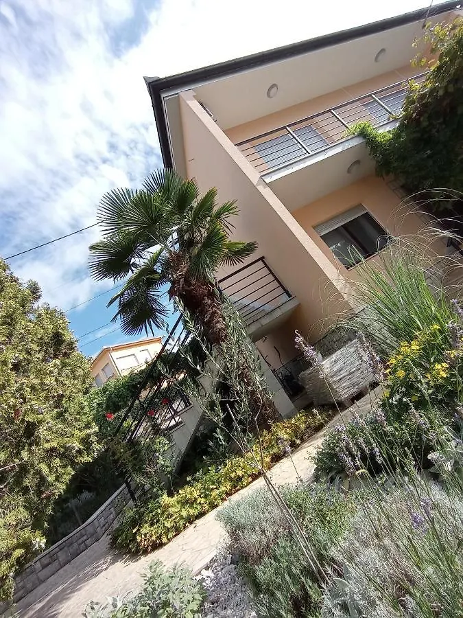 Apartment Apartman Simun Rijeka