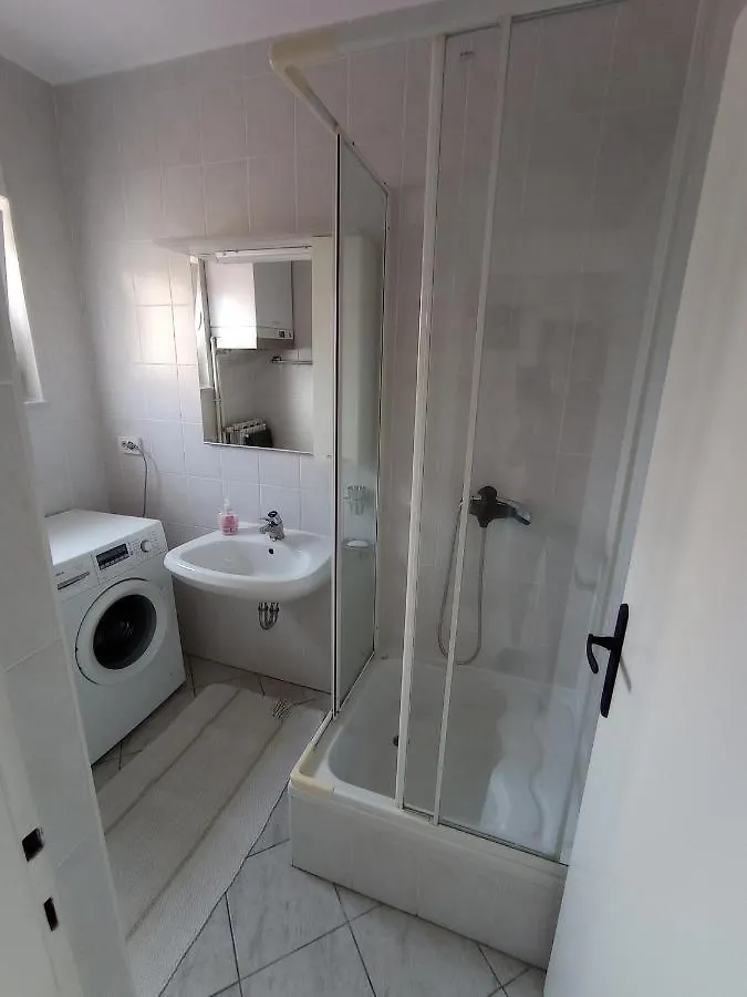 Apartment Apartman Simun Rijeka Croatia